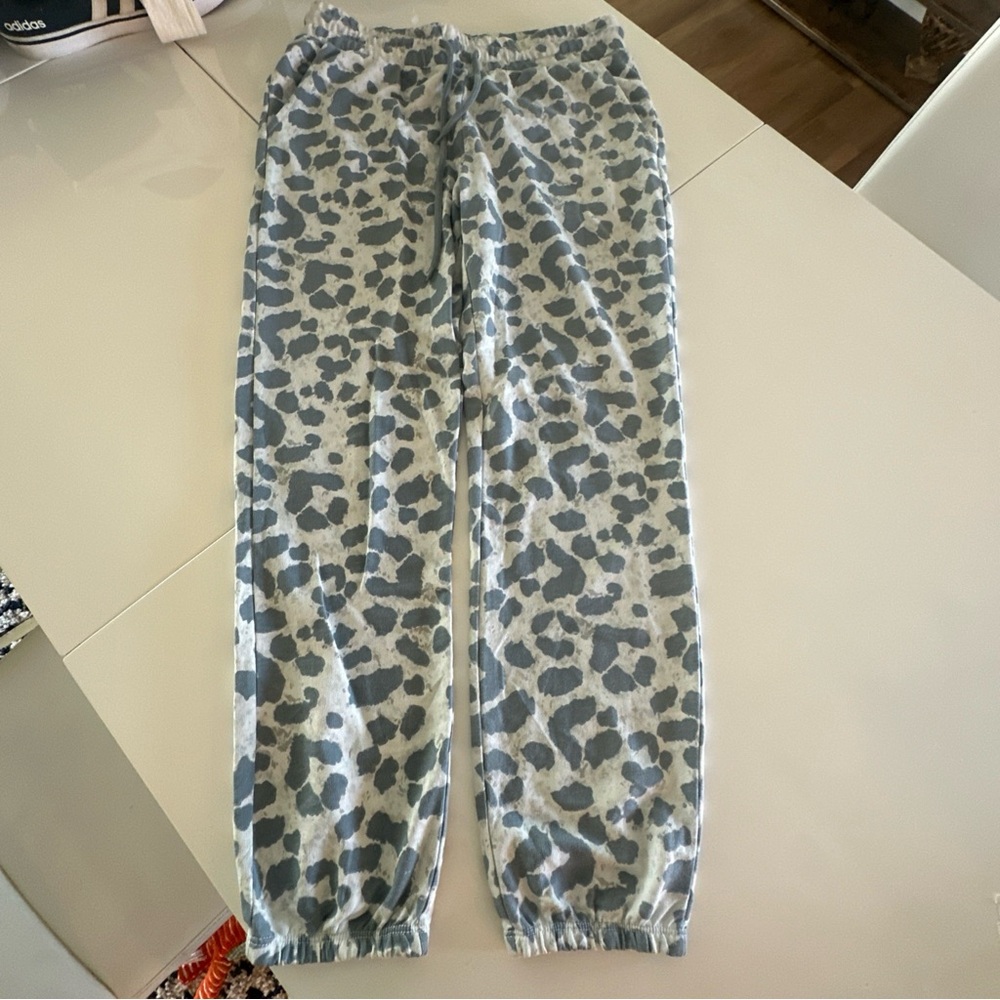 Evereve Z Supply Blue Gray Joggers  Small pockets Drawstring New Camouflage